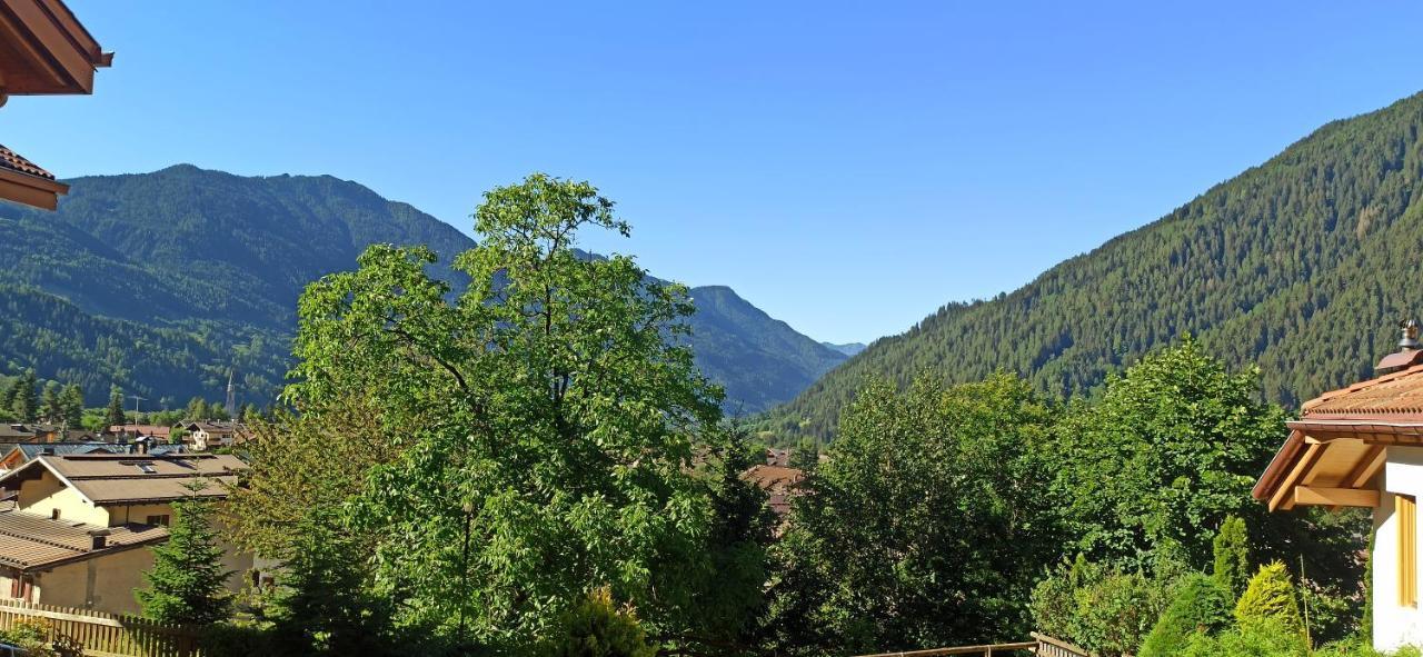 Le Balze Di Carisolo, Trilocale Con Giardino Apartment Екстериор снимка