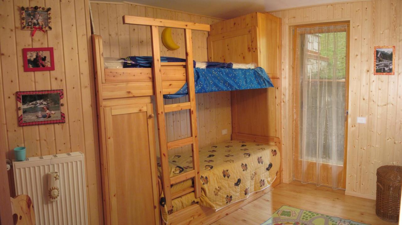 Le Balze Di Carisolo, Trilocale Con Giardino Apartment Екстериор снимка